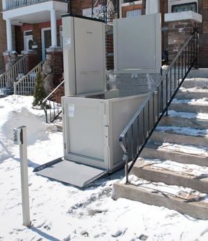 Savaria Multilift Porch Lift