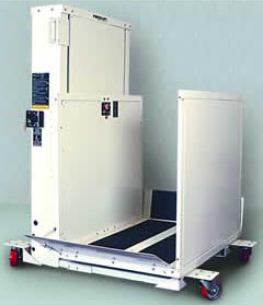 Parcel-Wheelchair Lift